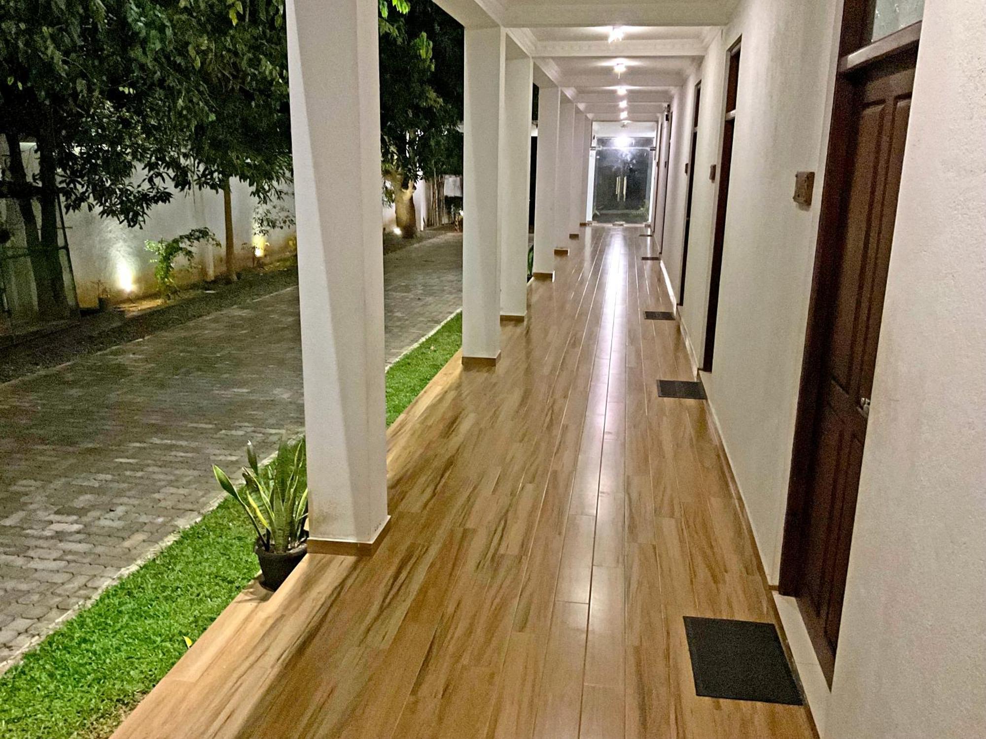 Grand Detagamuwa Hotel Kataragama Exterior photo