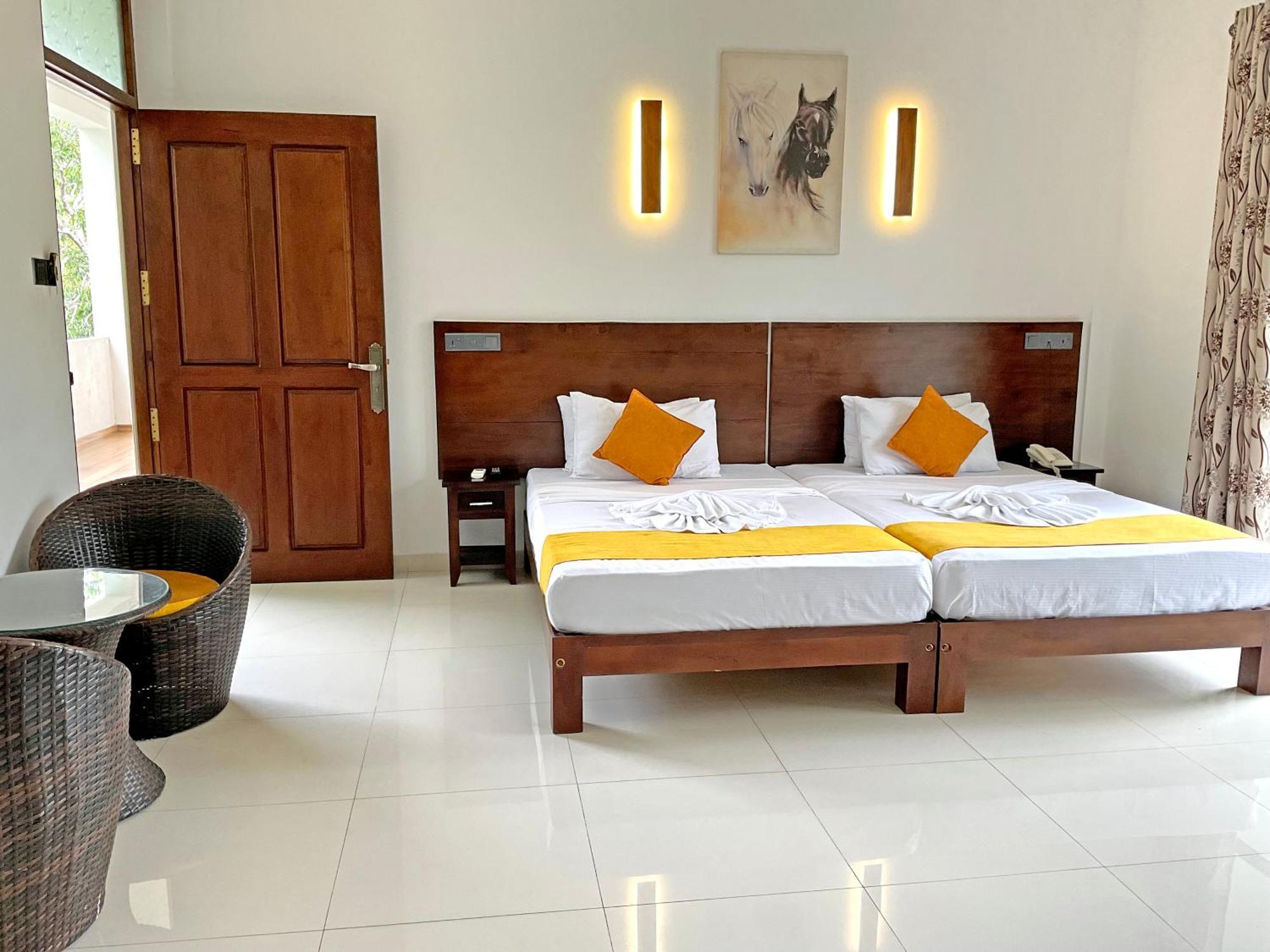 Grand Detagamuwa Hotel Kataragama Exterior photo